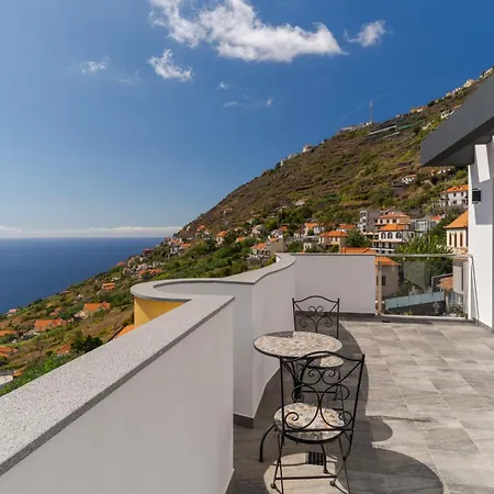 Vista Magnífica I By Madeira * Campanário