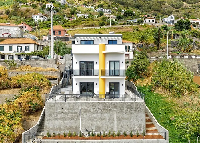 Vista Magnifica I By Madeira * Campanário